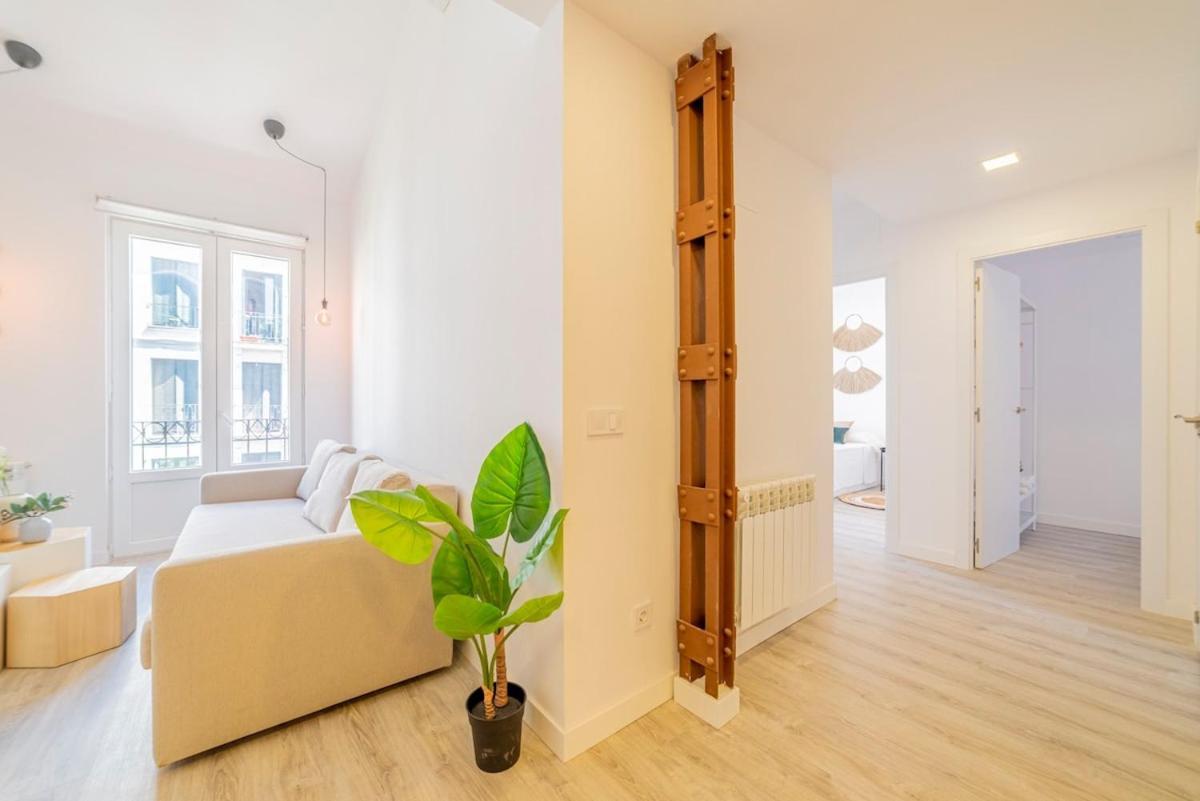 Encantador Apartamento Atocha Madrid Exterior photo
