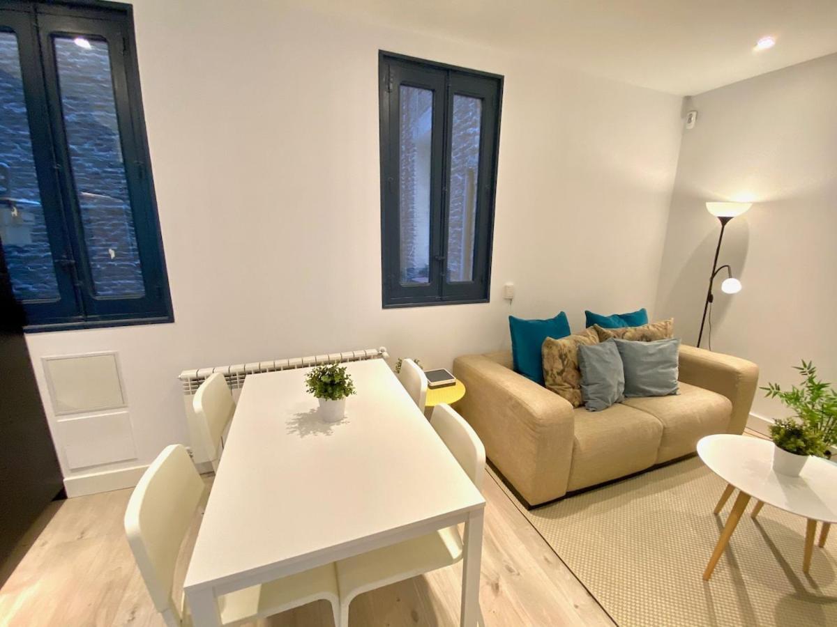 Encantador Apartamento Atocha Madrid Exterior photo